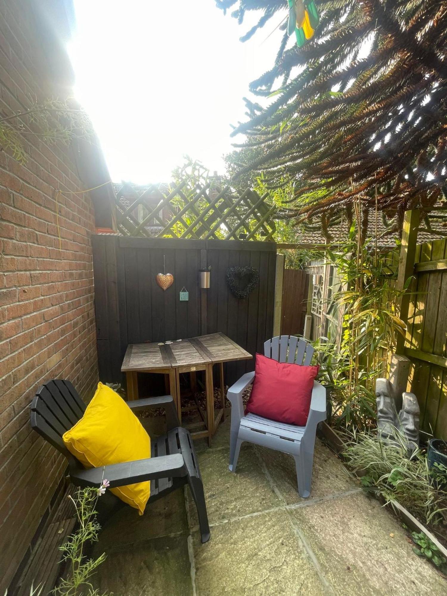 Holiday home Magnolia Passageway To The Jurassic Coast. *